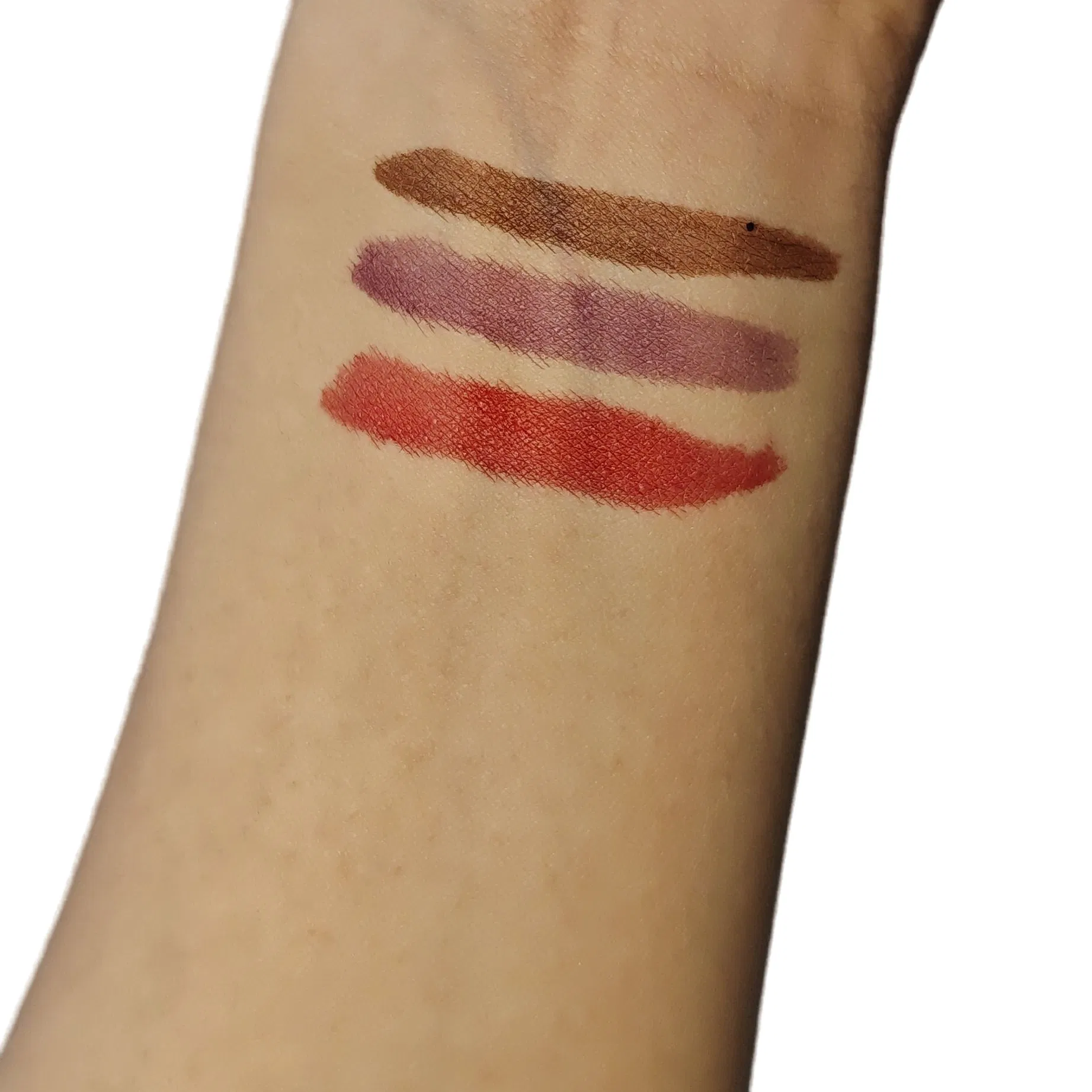 Perfectly Defined Lipliner for a Stunning Makeup Look