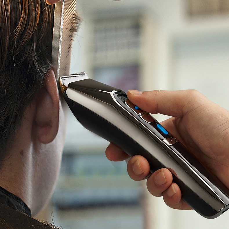 Professional Baldheaded Hair Cut Machine Hair Clipper USB Rechargeable Portable Cordless Hair Trimmer with LCD Display