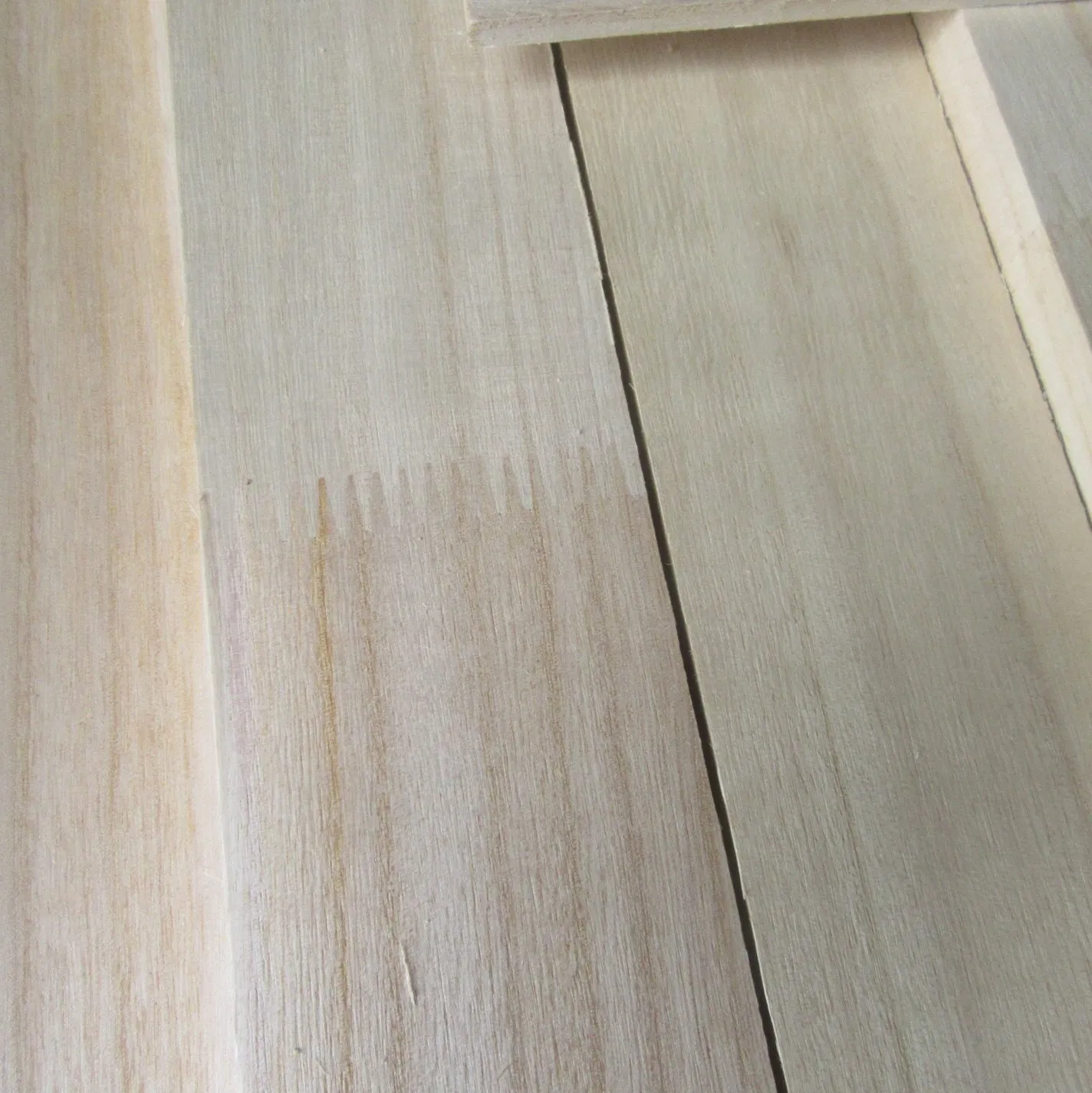 Factory Wood Finger Jointed Board Paulownia Pine Timber board