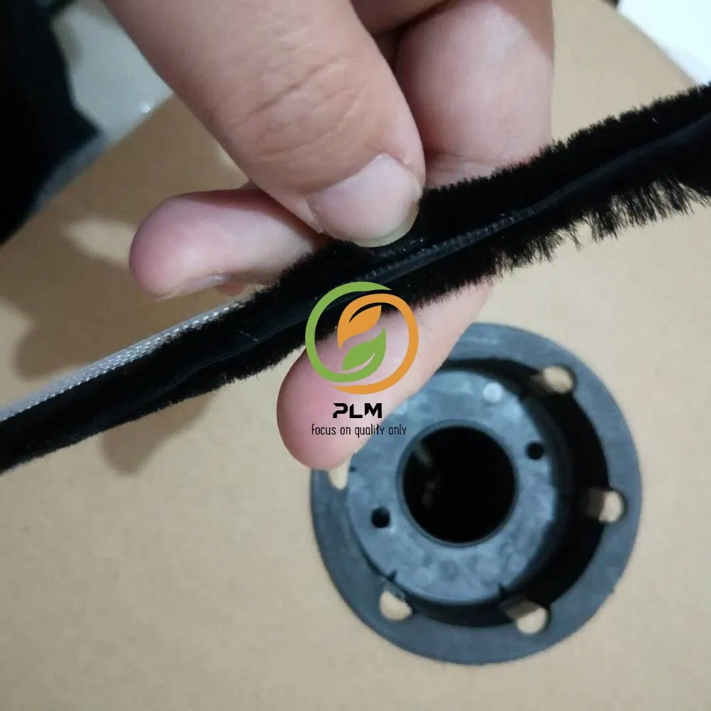 Door's Dust-Proof Weather Strip with Glue in Back, Backside in Adhesive Strip