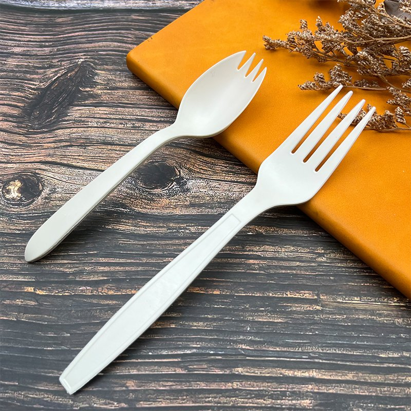 Biodegradable and Disposable Cutlery Forks Corn Starch Spoons Knives Plastic Tableware
