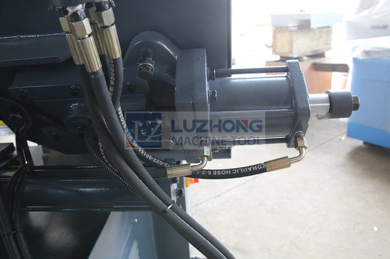 Станок ленточнопильный по металлу GH4228