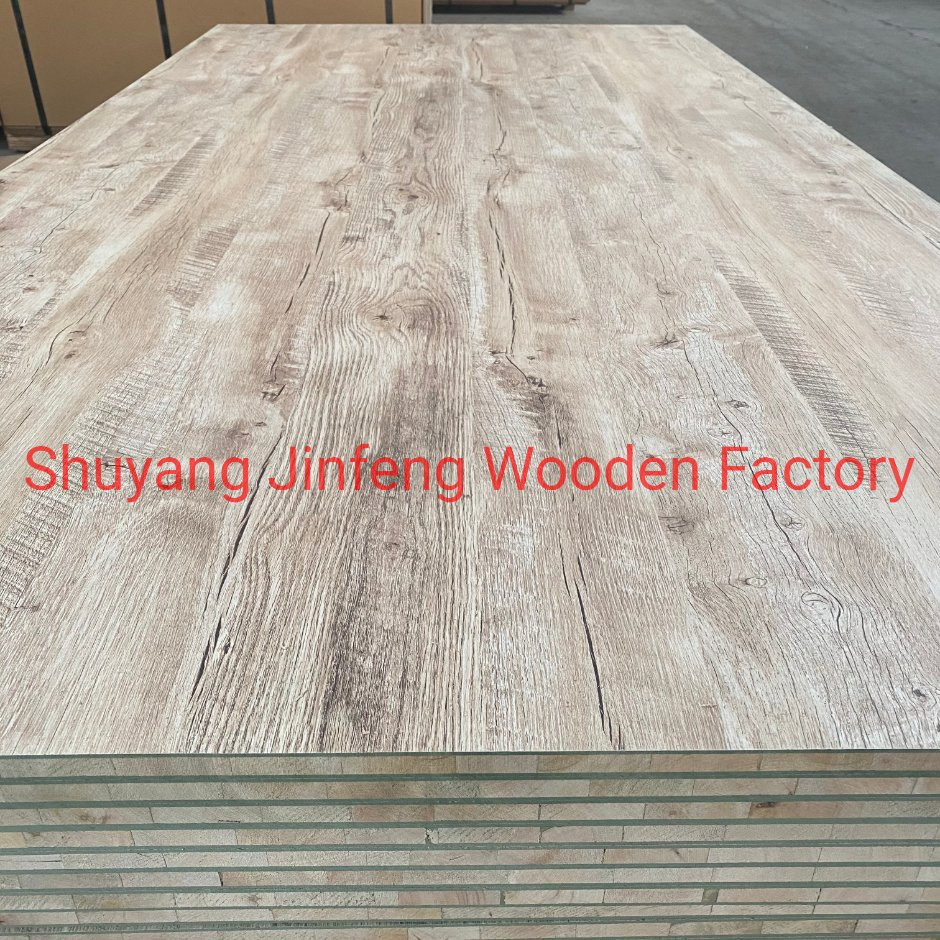 China Origin Melamine Faced Blockboard Hmr Mr Green MDF Faced Natural Red Oak Veneered Fancy Both Sides One Side 480kg/M3 Light Furniutre Usage Cabinet Bb