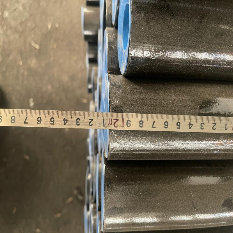 DIN 17175 Black Painted Galvanized Steel Pipes Seamless Pipe for Punching Process