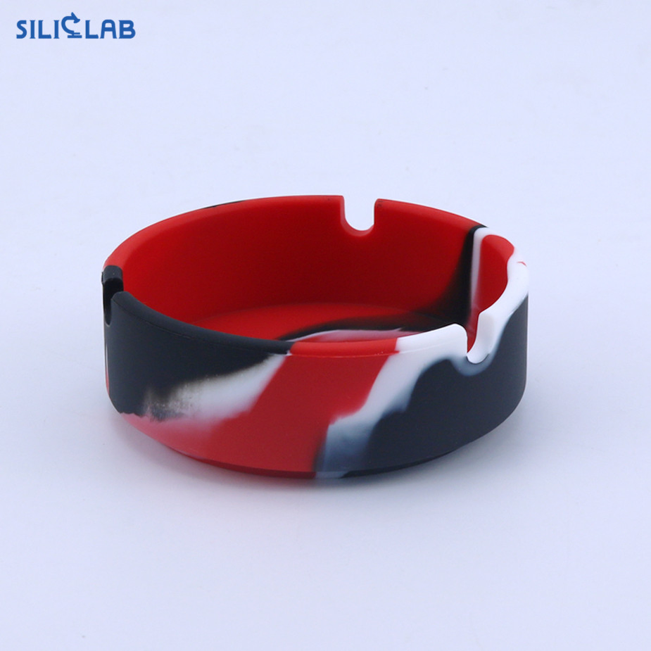 Multifunction Custom Logo Silicone Dabber Outdoor Tobacco Ashtray