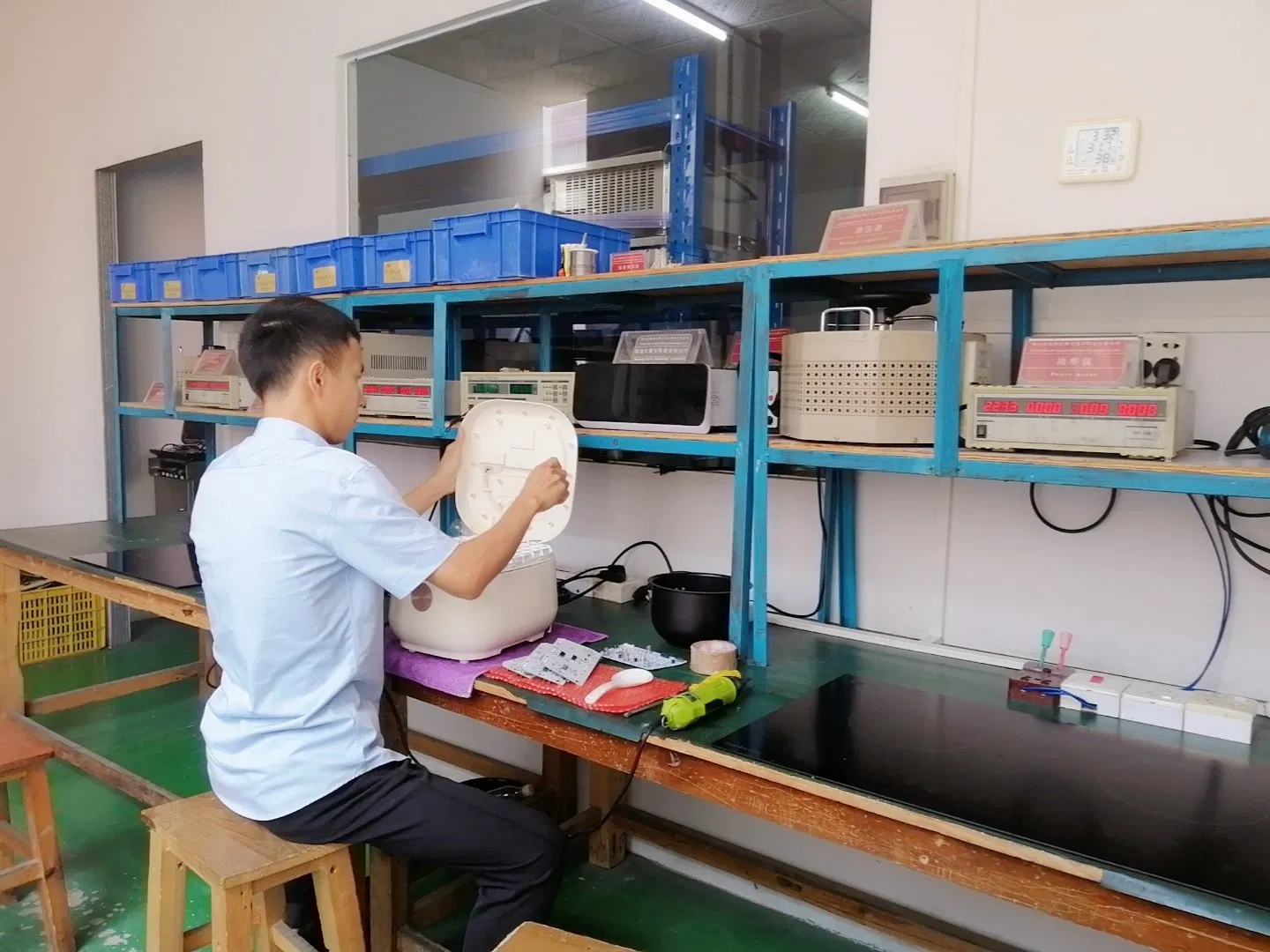 China Manufacturer Kitchen Electric Induction Built-in Range Hood F02-R1