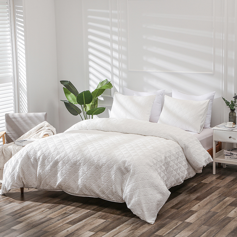 Nantong Home Textile Factory Direct Supplier 3 PCS 4 PCS Polyester Quilt Sets