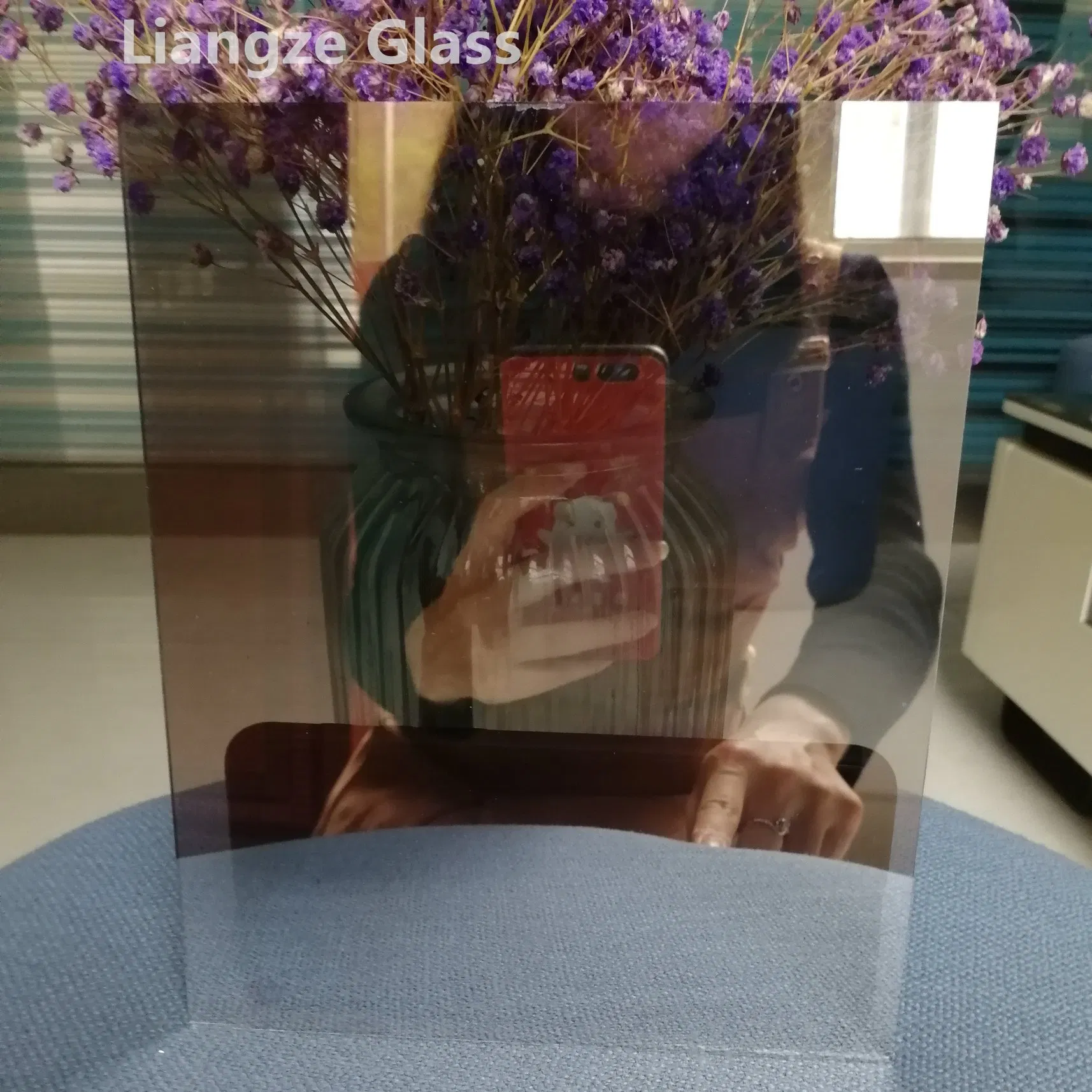 1.1-5mm Nonconductive Half Mirror Glass for Magic Mirror Display