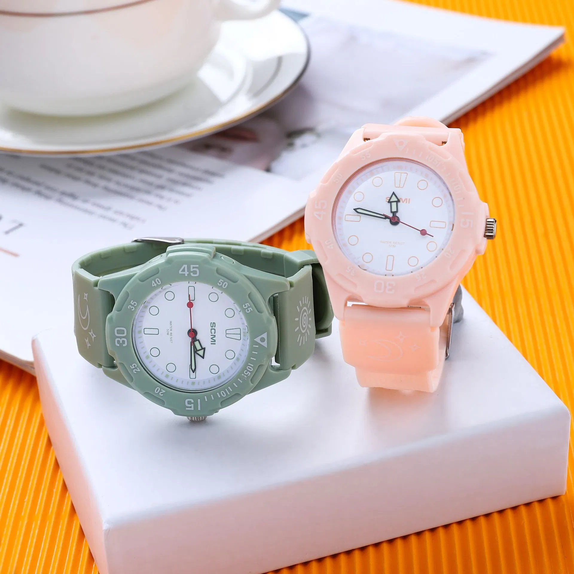 Wholesale Quartz Watch Middle School Chronograph Round Children's Watch