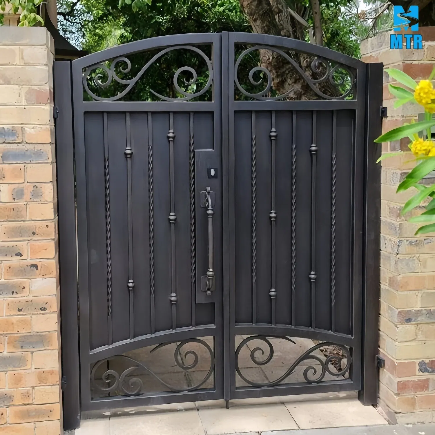Modern Style Automatic Modern Single Gates Simple Boundary Wall Fencing Gate