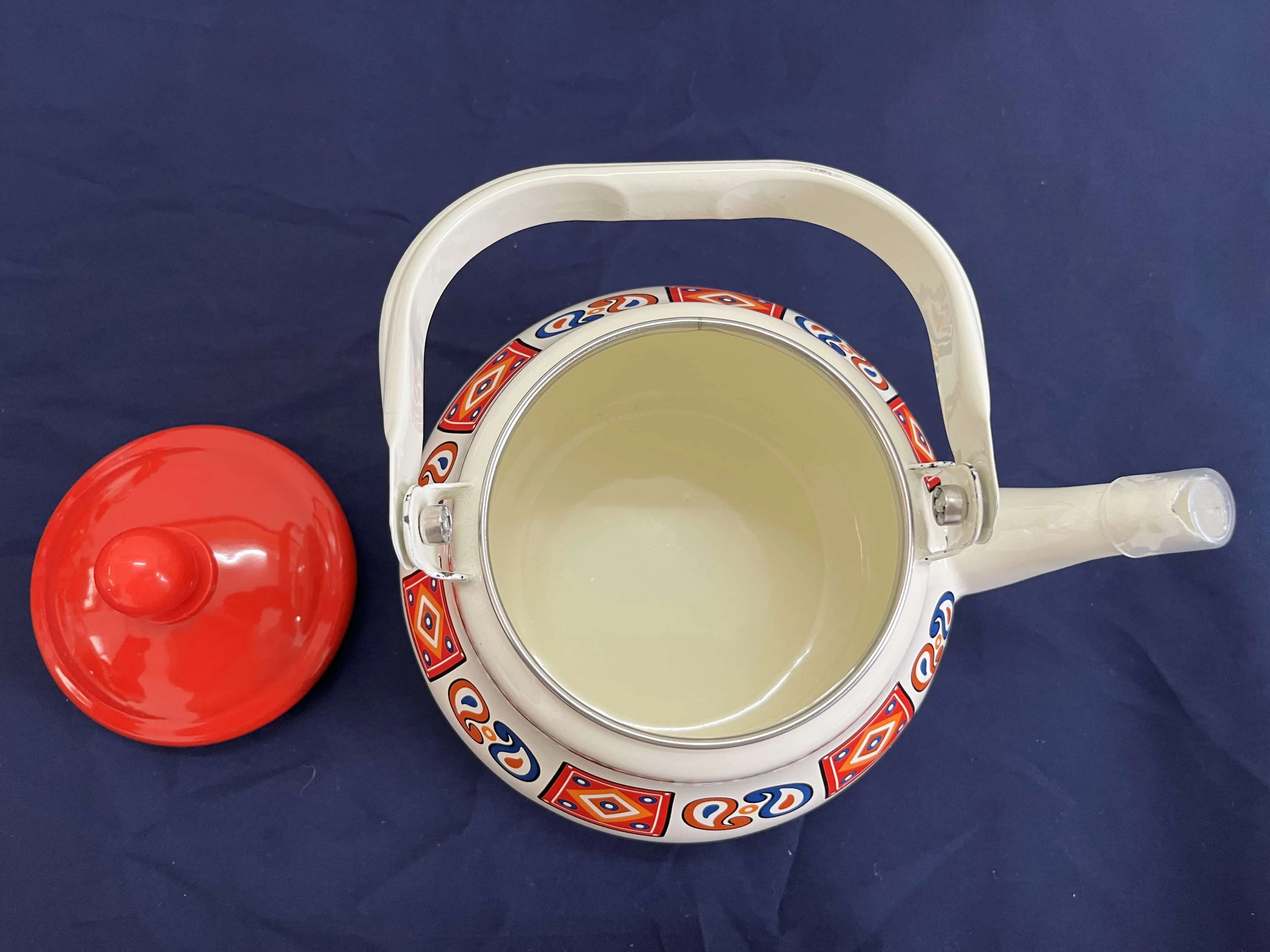Hot Wholesale Milk White Enamel Pot with Red Lid