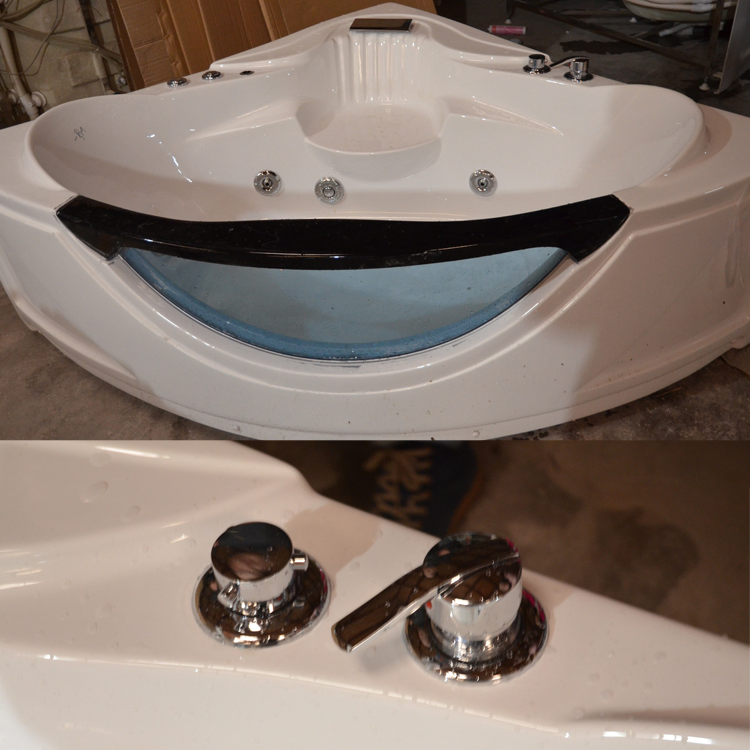 Угловая ванна с гидромассажем, белая