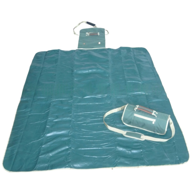 Customized Wholesale Outdoor Picnic Travel Camping Beach Washable Foldable Portable Waterproof Blanket Mat