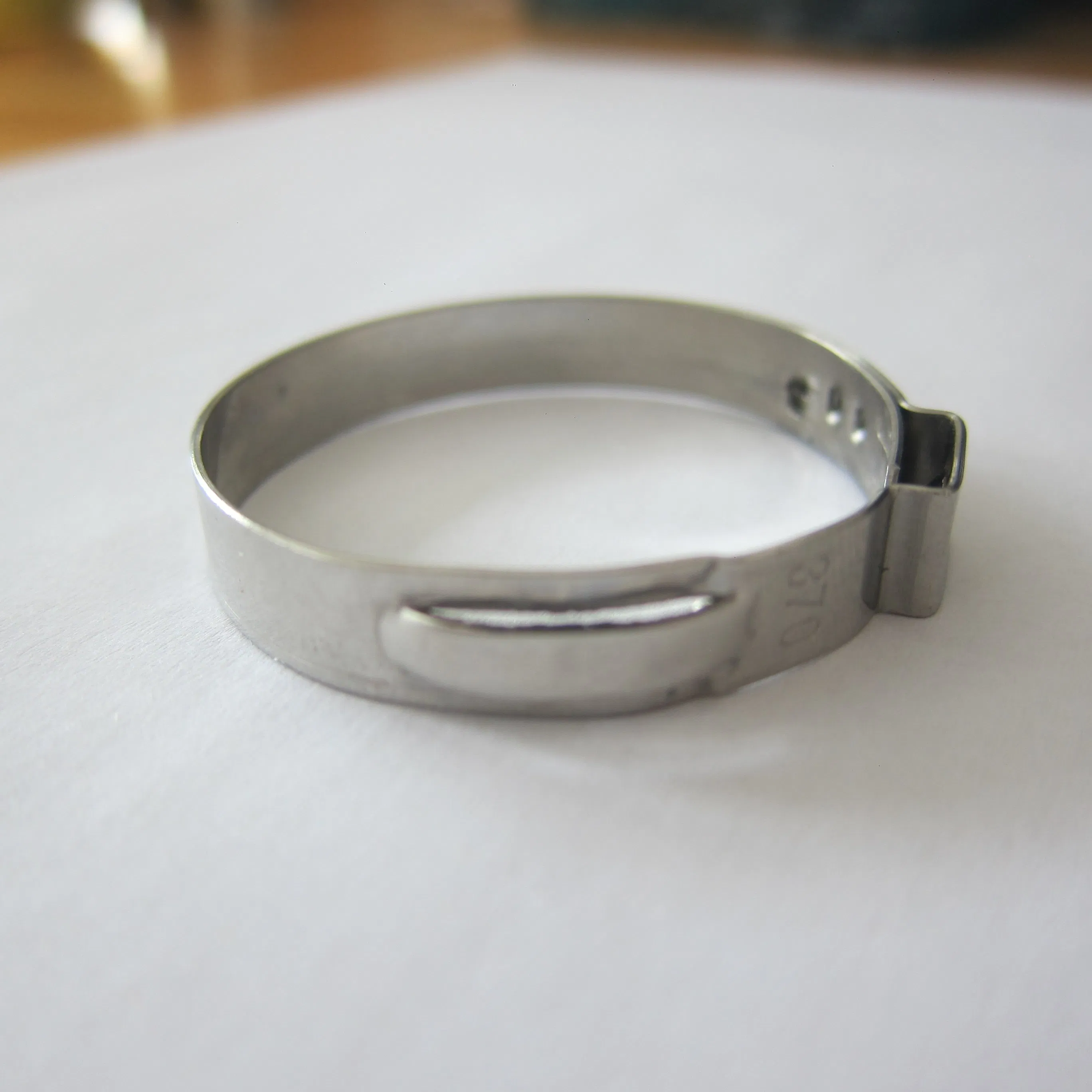 Stepless Hose Clamp Single Ear Pinch for Connection of Pipe Fittings