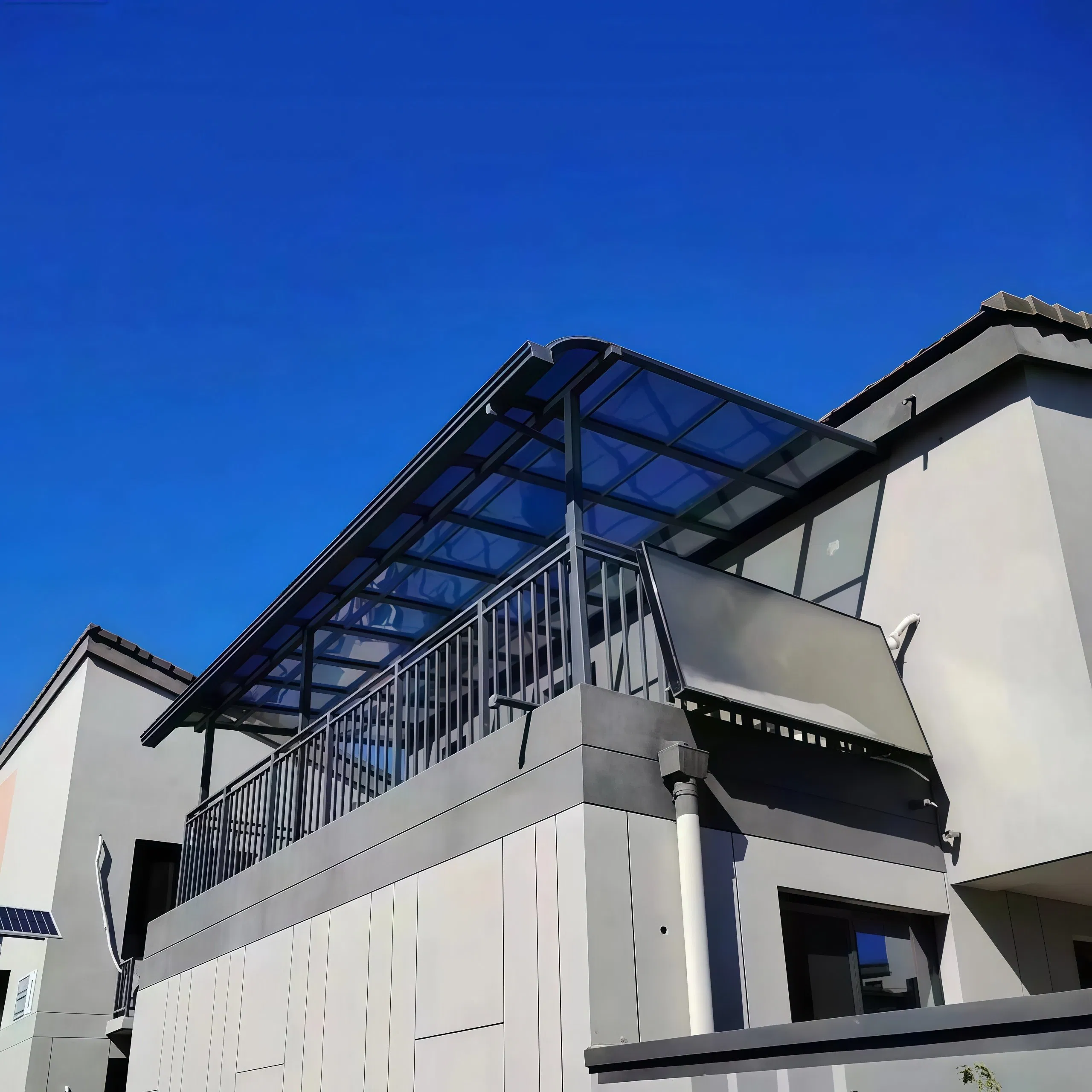 Chinese Inspired Perforated Aluminum Balcony Fence with Intricate Lattice Patterns and Modern Protective Coating