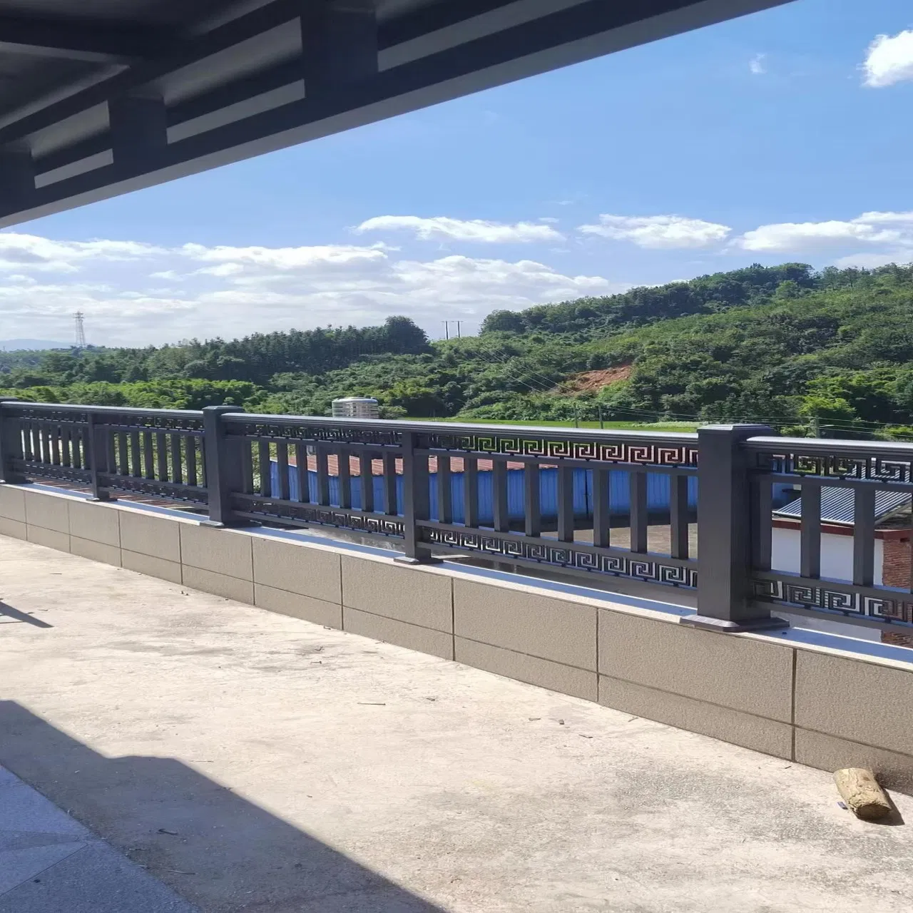 16. China Suppliers Garden Fence Aluminum Security Metal Balcony Railing Handrail Outdoor Stair Aluminium Scandinavian Style for Terrace Fence