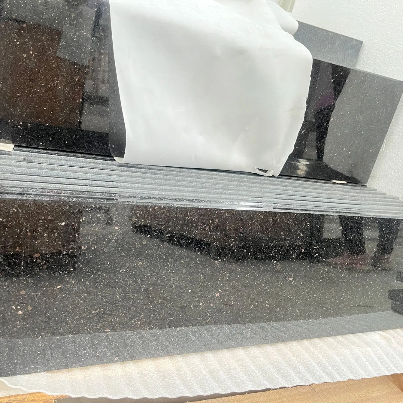 Bottom Price Black Galaxy Granite Abosute Black Granite India Black Granite for Kitchen Countertop