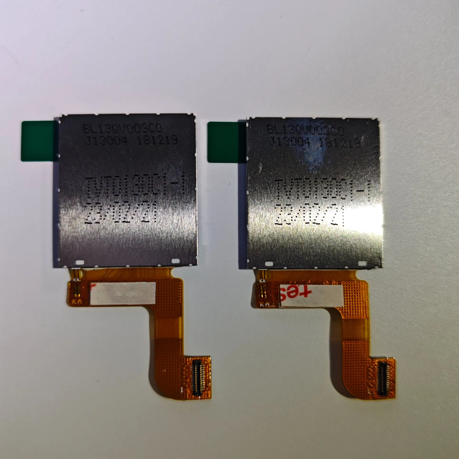 1.3 Inch TFT LCD Display 240X320 MCU Interface LCD TFT Modules