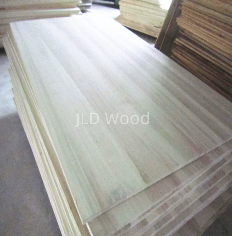 China Factory Cheap Paulownia Wood Board Smooth Furniture Panel