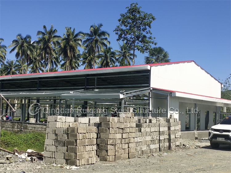 Popular Galvanized Prefabricated Steel Structure Engineer Building Poultry Farm Chicken House Coop
