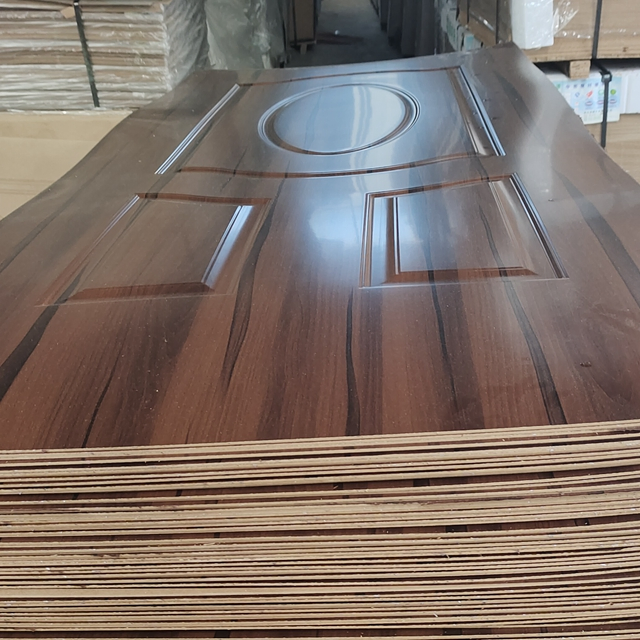 2.7mm to 4.5mm Melamine HDF Door Skin