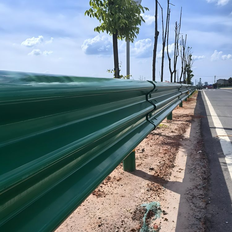 Triple Metal Highway W Beam Guardrail High-Speed Crash Barrier for Street and Roadway
