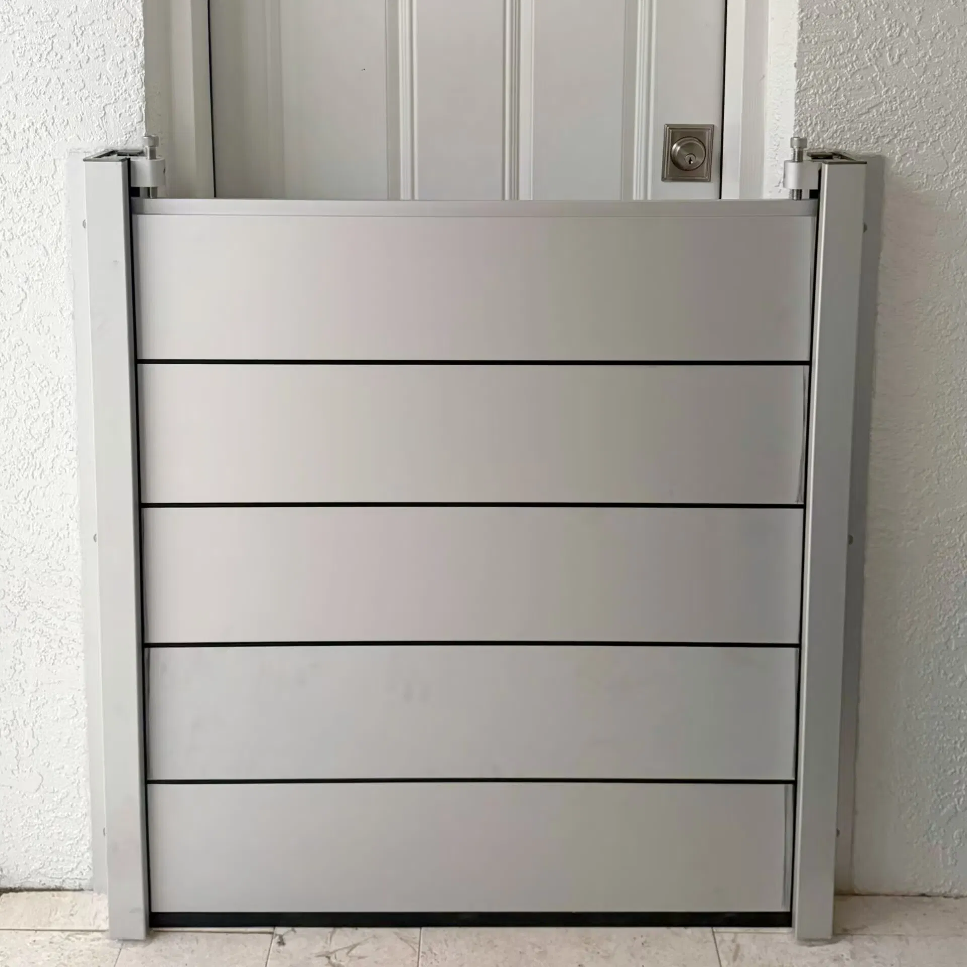 Satisfaction Guaranteed Aluminum Flood Barriers for Wall and Door Flood Protection Barrier
