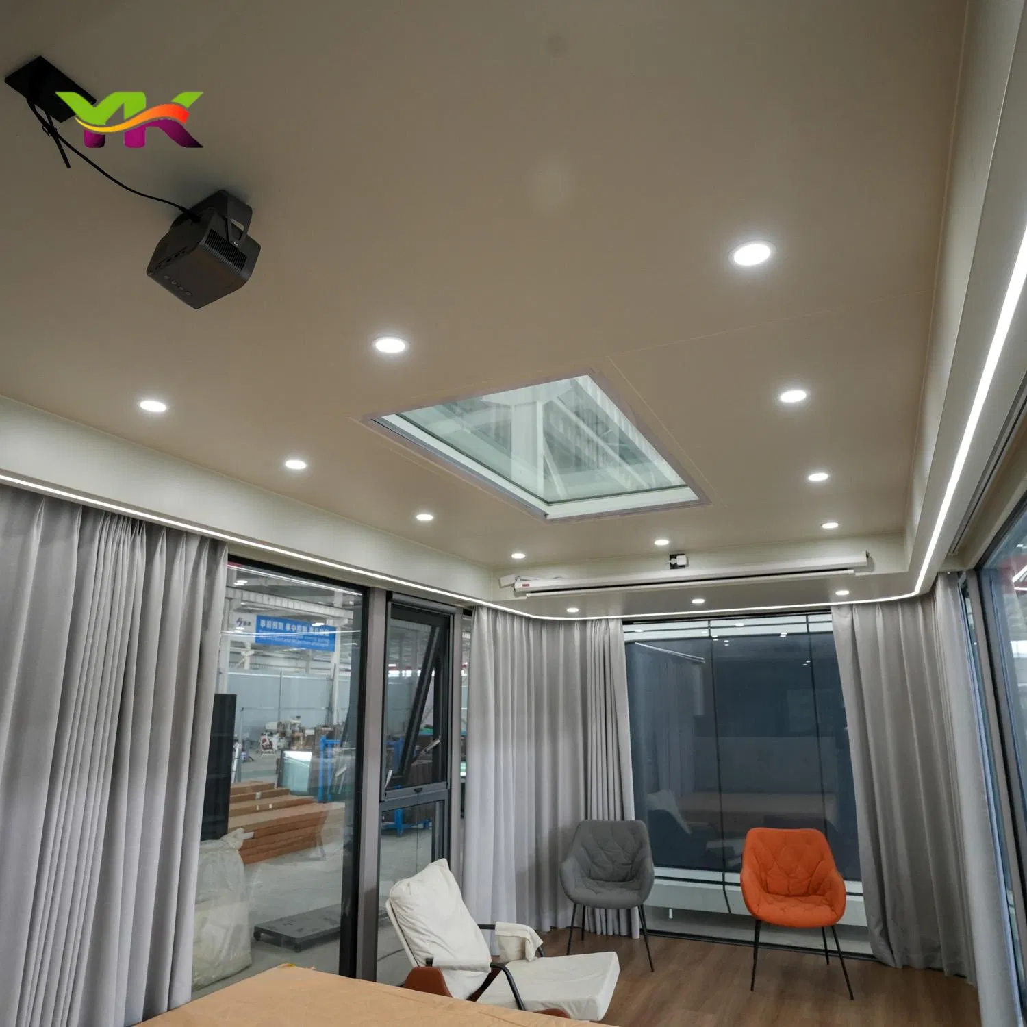 Modern Modular Space Capsule House Price Fashion Luxurious Mobile Hotel Tiny Apple House Prefabricated Steel Structure Cabin with Bathroom Prefab House