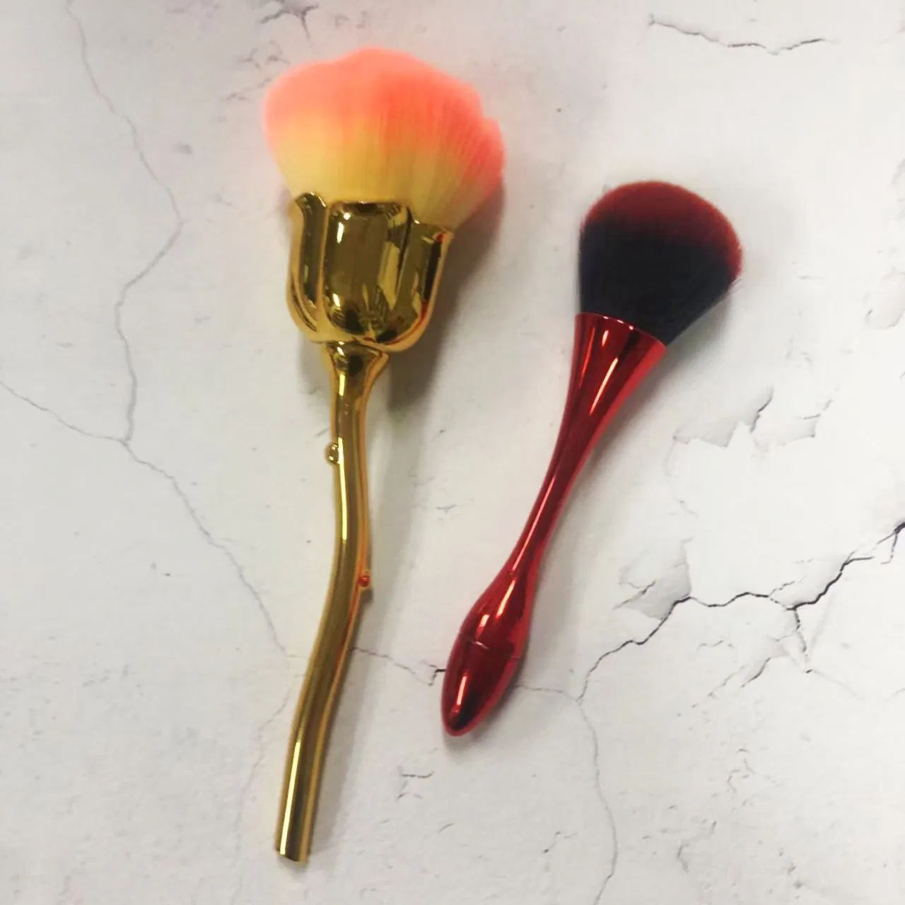 Small Waist Loose Nail Dust Powder Makeup Women Beauty Brush for Face