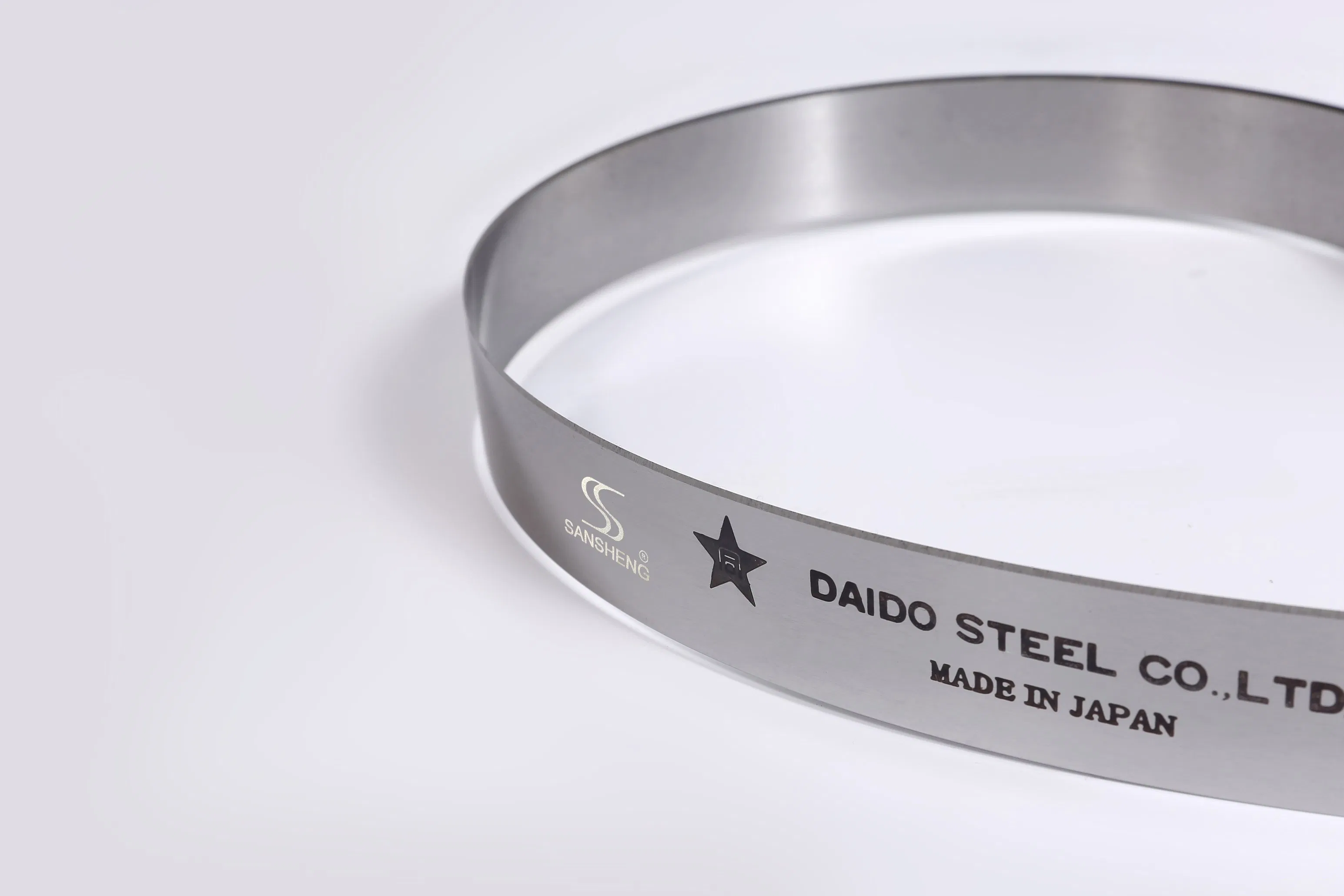 Ленточный нож для резки поролона и губки