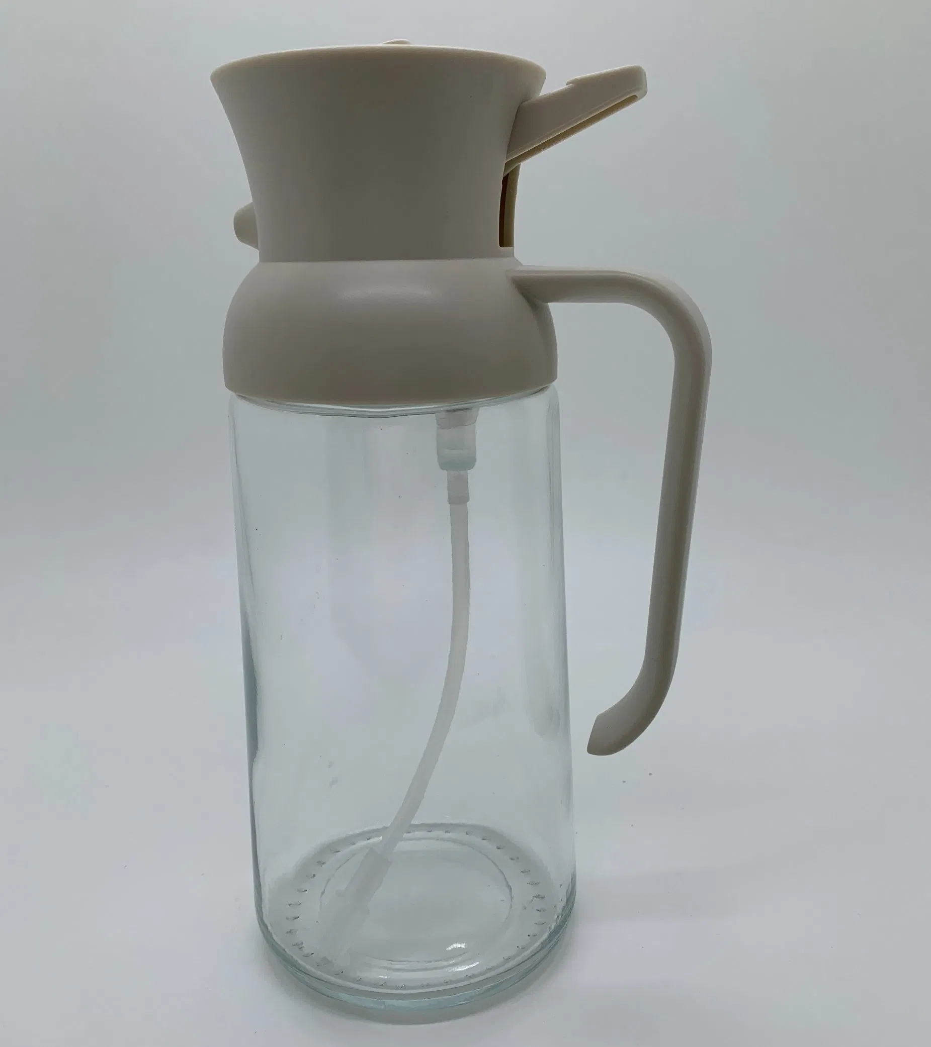New Design 550ml Multi-Functional Oil Spray Glass Bottle