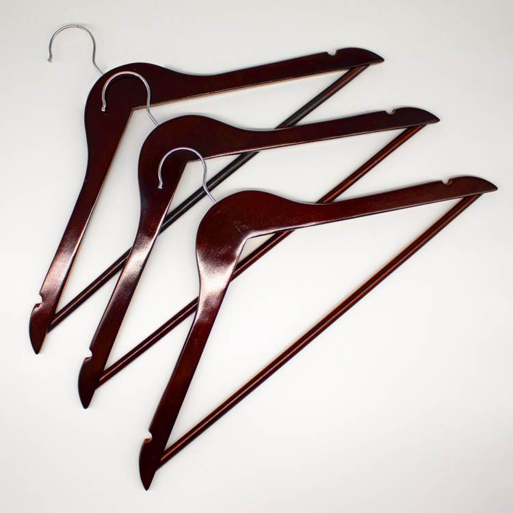 Hot Selling Reddish Brown Wooden Clothes Hangers Wooden Hanger for Display