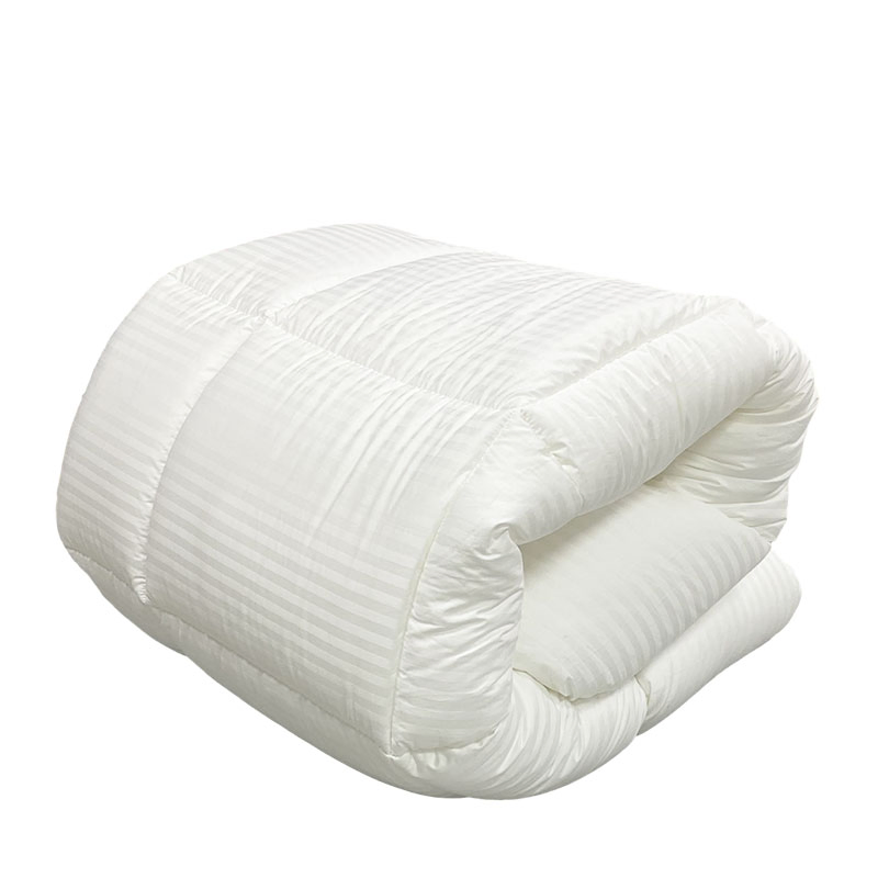 Factory Price 1cm Jacquard Cotton Fabric Down Alternative Filling Quilt for Home Hotel Use