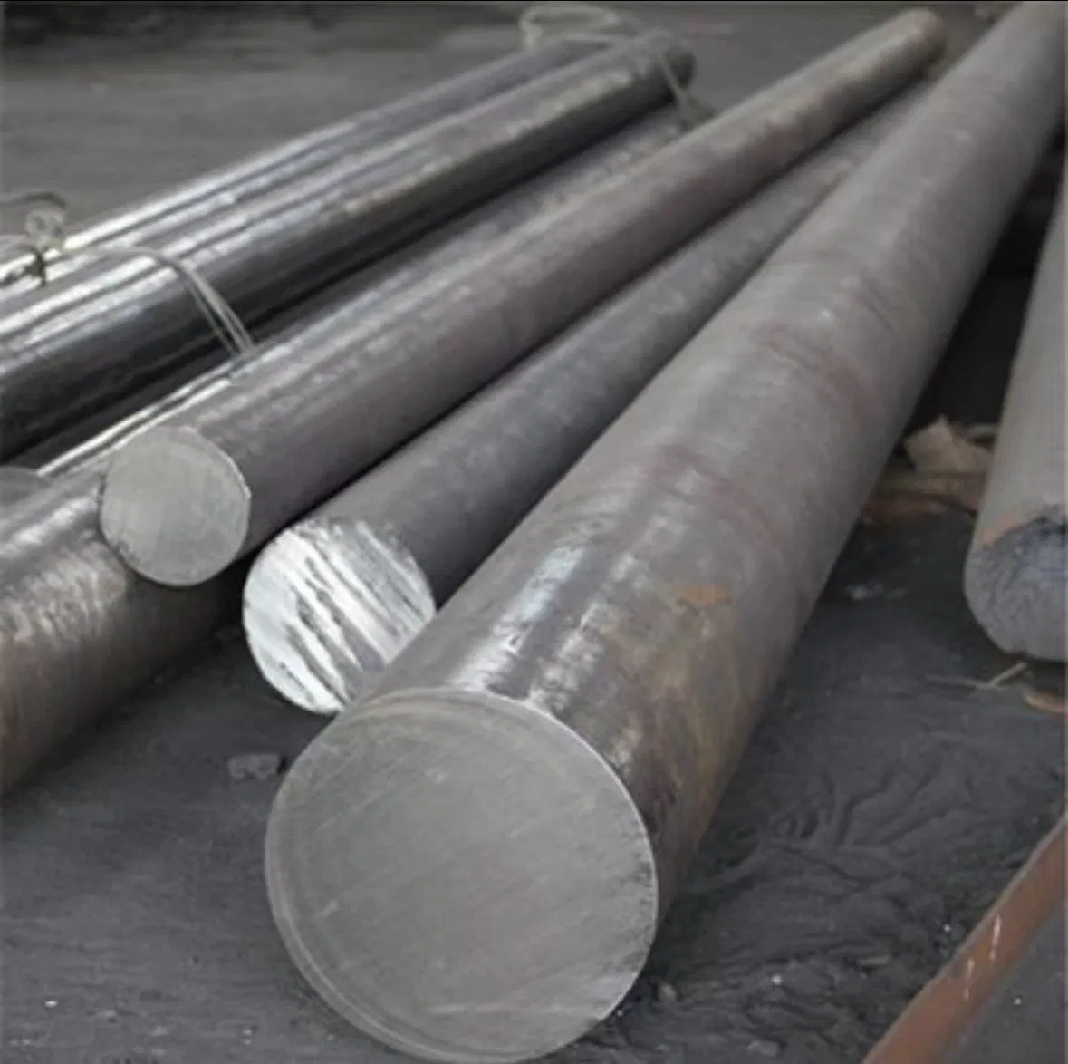 S45c 1045 Round Steel Bar Peeling Polished Steel Bar for Automobile Piston Rod