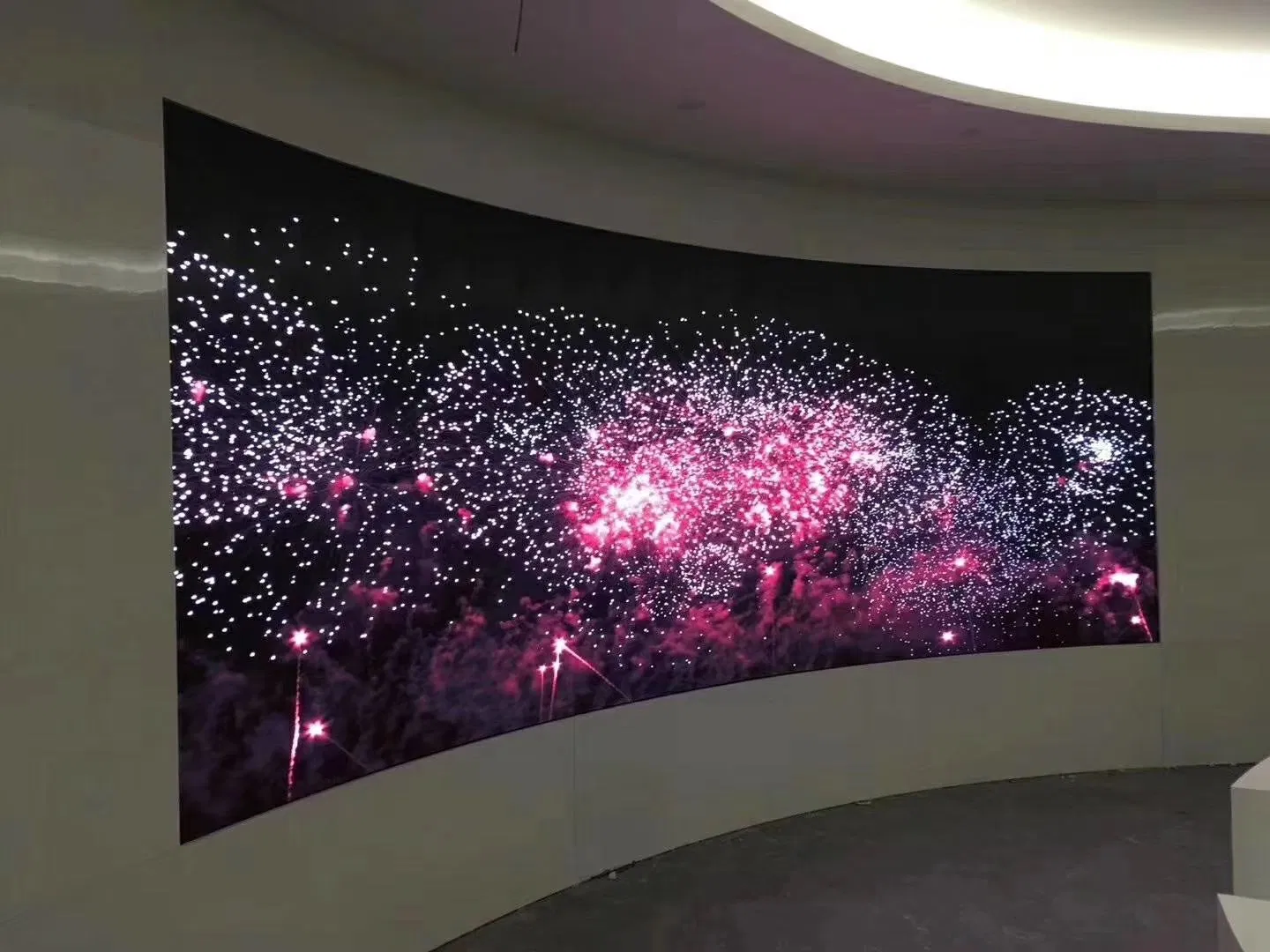 Indoor Full Color P2.5 Advertising Video Wall Screen LED Display