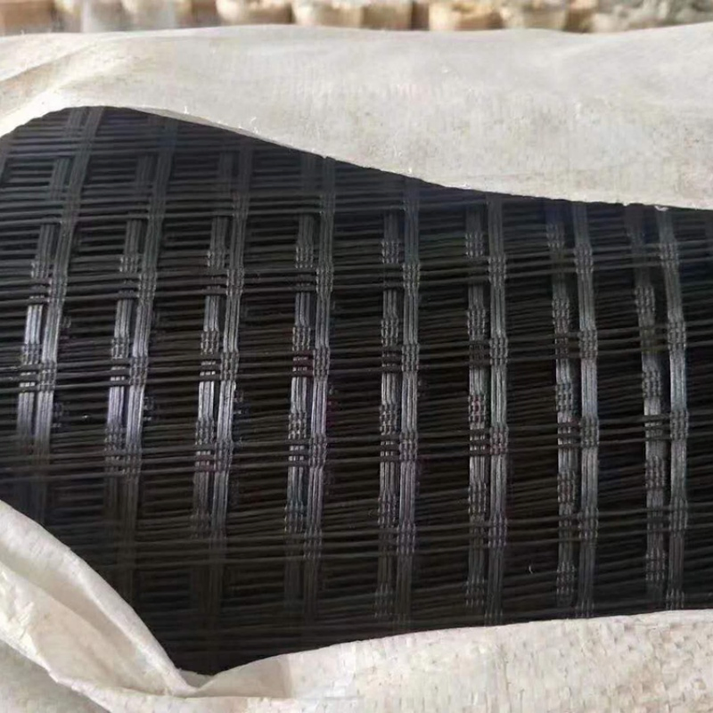 Reliable Composite Geogrid for Driveway Stability and Strength
