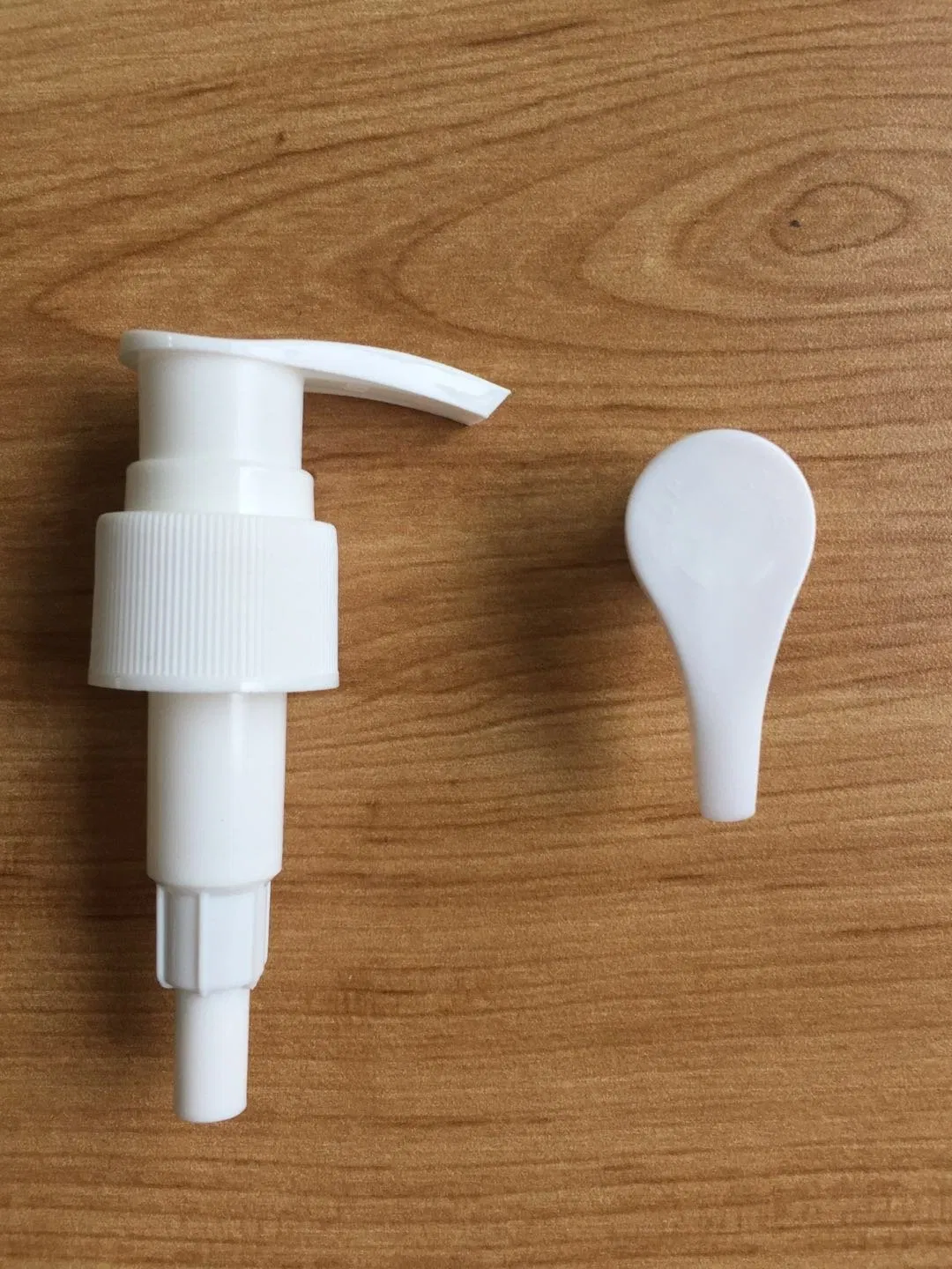 Good Quality Plastic Screw Pump up Down Lotion Pump
