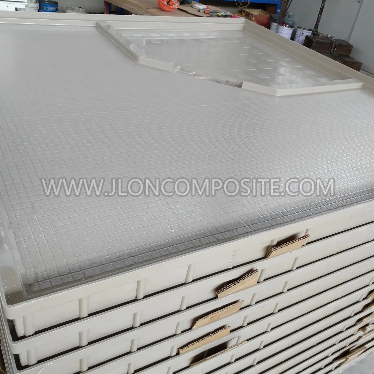 Economical SMC Hot Cast Shower Tray for Express Inn