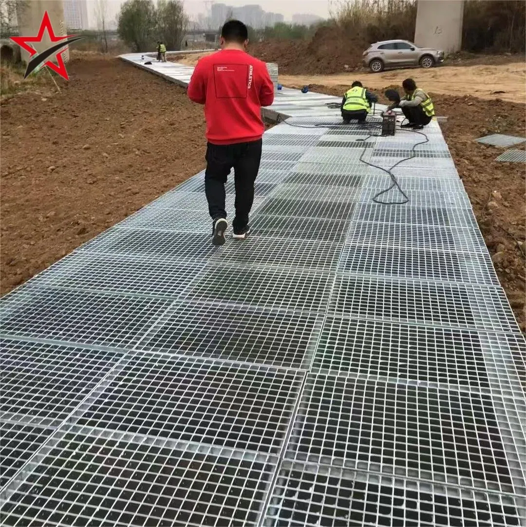 Heavy-Duty Plug-in Steel Grating for Industrial and Commercial Use