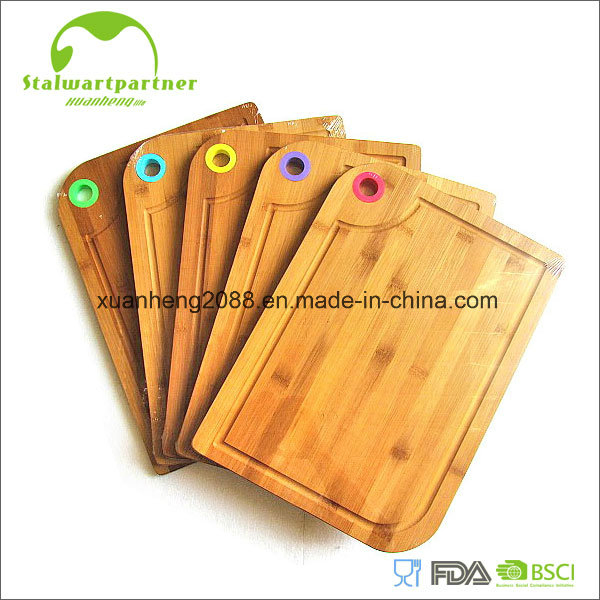 Wooden Cutting Board with Handle for Baking Pizza Bread Fruit Vegetables Cheese
