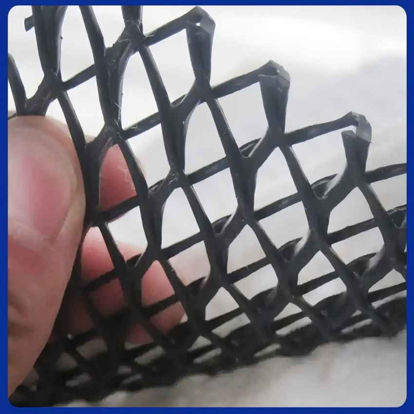 China Factory High Tensile Composite Geotextile and HDPE 3D Geonet for Drainage and Filtration Composite Drainage Net Geocomposite Geonet