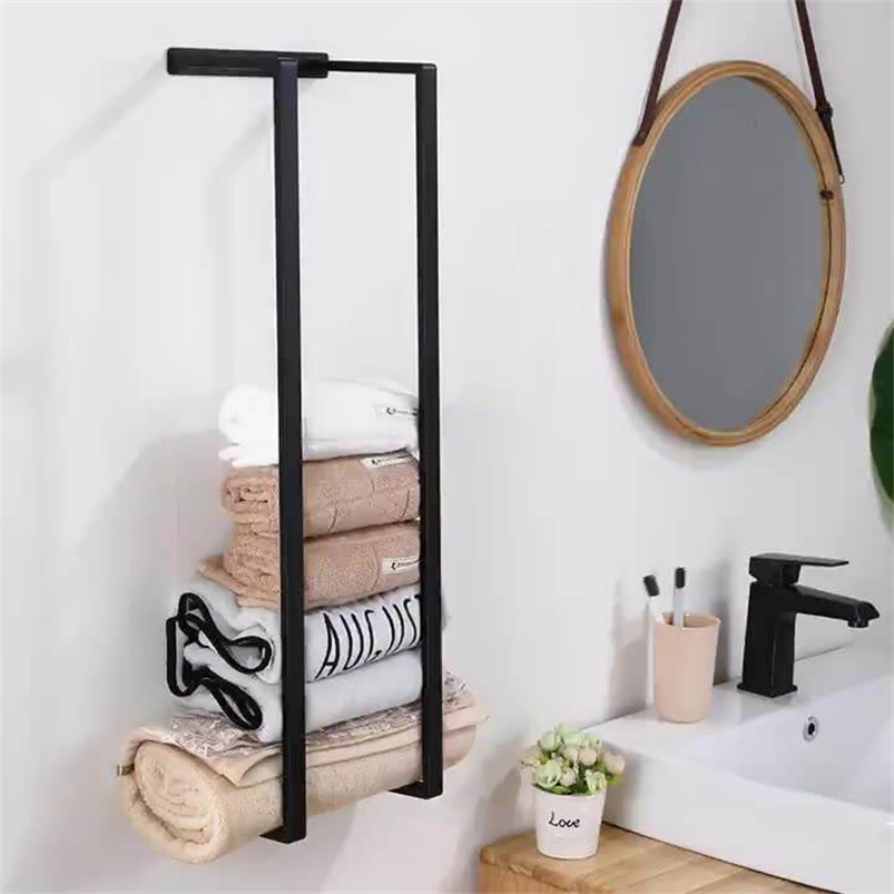 Матовый черный полотенцесушитель из нержавеющей стали