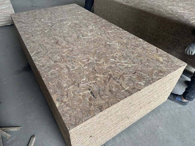 Hardwood Core Phenolic Board OSB Board Wall Sheathing