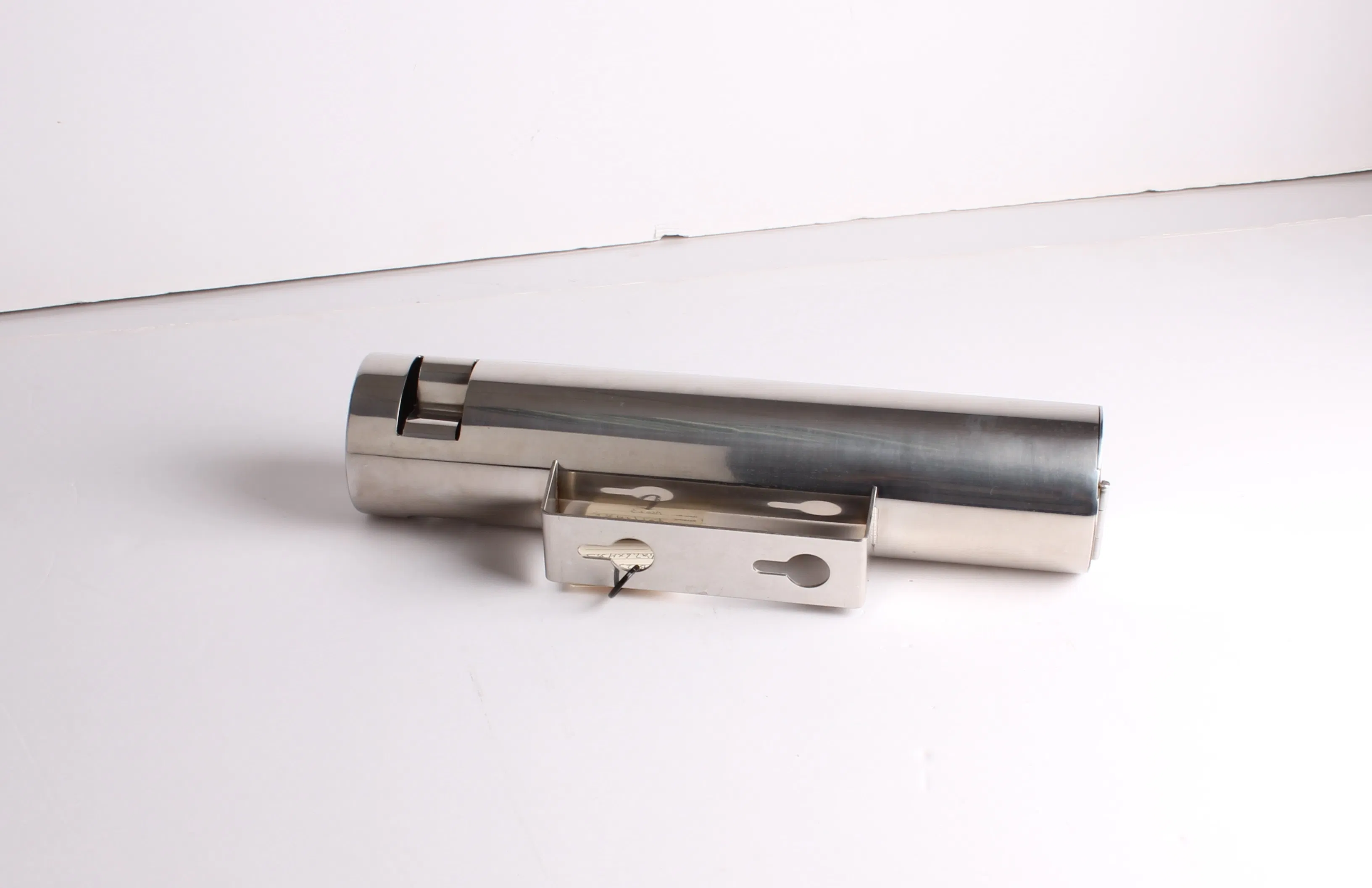 Настенная пепельница для сигар из нержавеющей стали