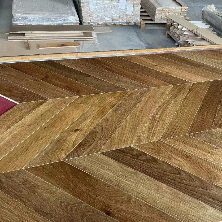Инженерная паркетная доска из дуба, шеврон