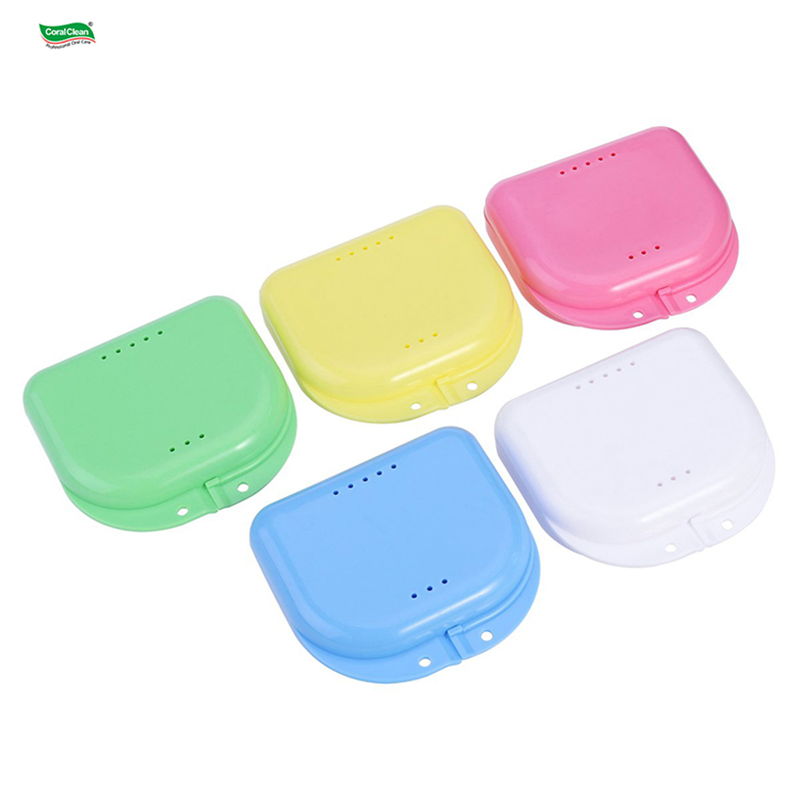 Wholesale Denture Box Polychrome Plastic Denture Box Orthodontic Retainer Case