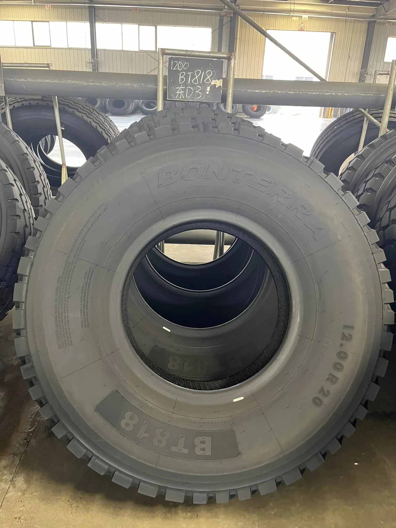 Шина грузовая Old Zagzig Bonterra TBR 10.00R20 / 12.00R20 / 315/80R22.5