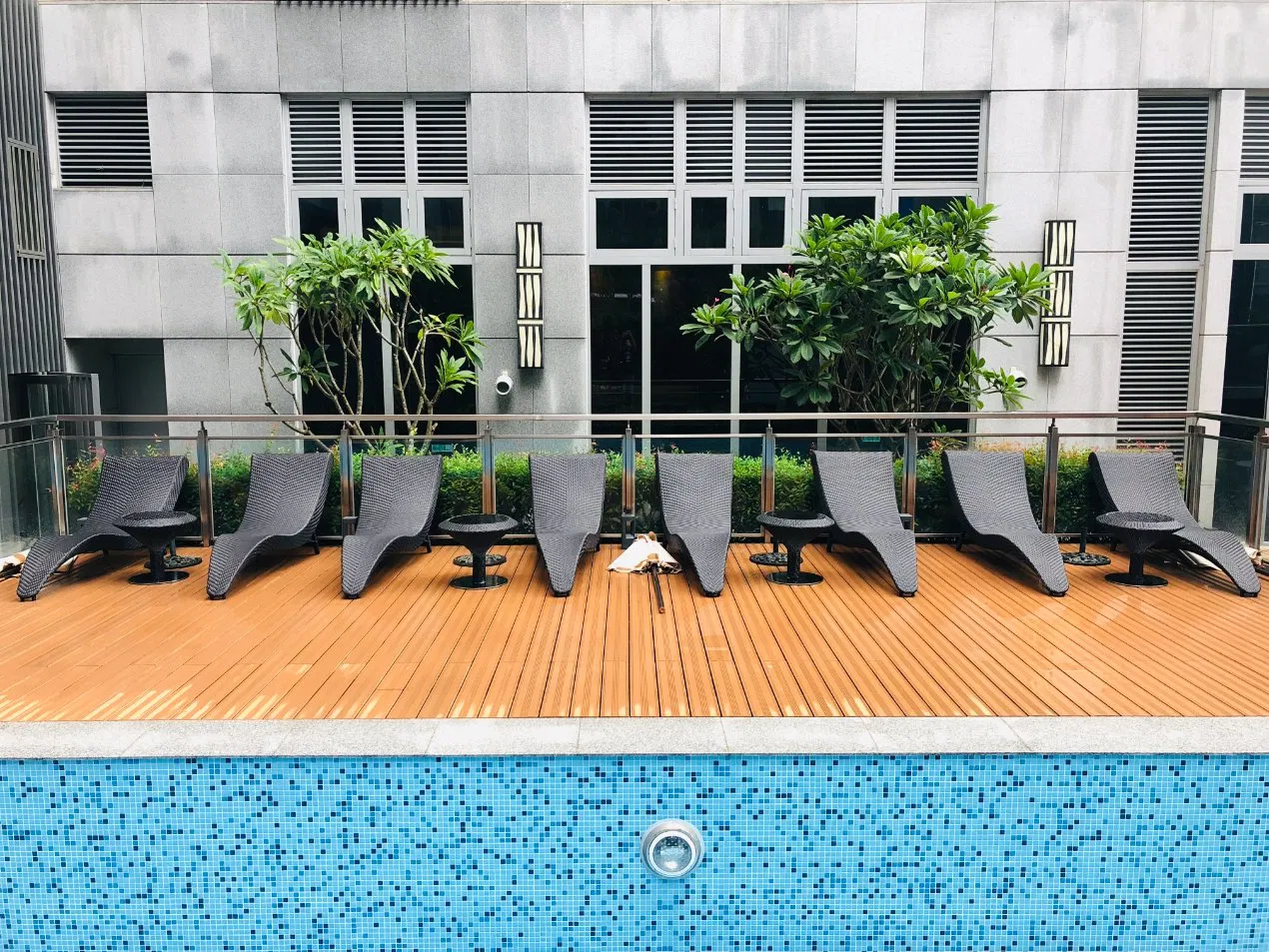 Ocox WPC Decking Plastic Wood Decking Waterproof Composite Decking Outdoor Flooring for Swimming Pool