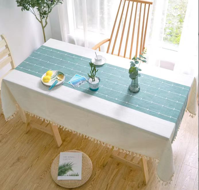 Stripes Jacquard Polyester Table Runner with POM POM Trims for Home Hotel