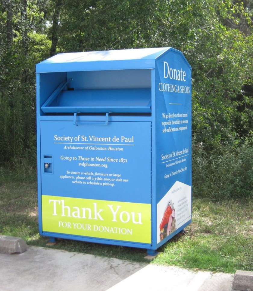 Металлический контейнер для сбора одежды